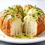 Cheesy Garlic Pull-Apart Bread Rolls - featured image